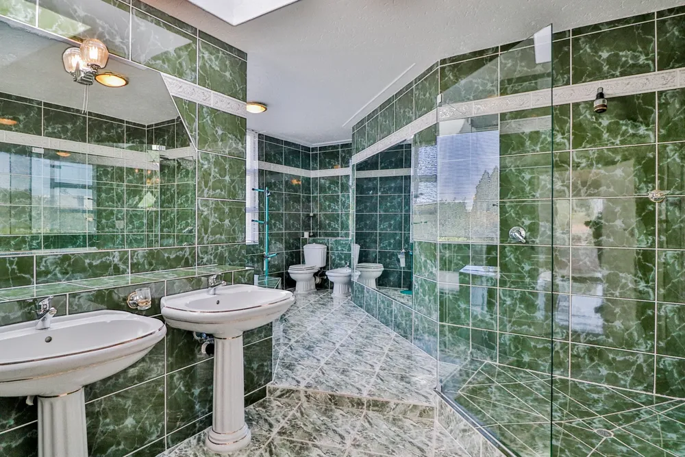South Africa, Gauteng, Northcliff, Maluti Avenue, 94