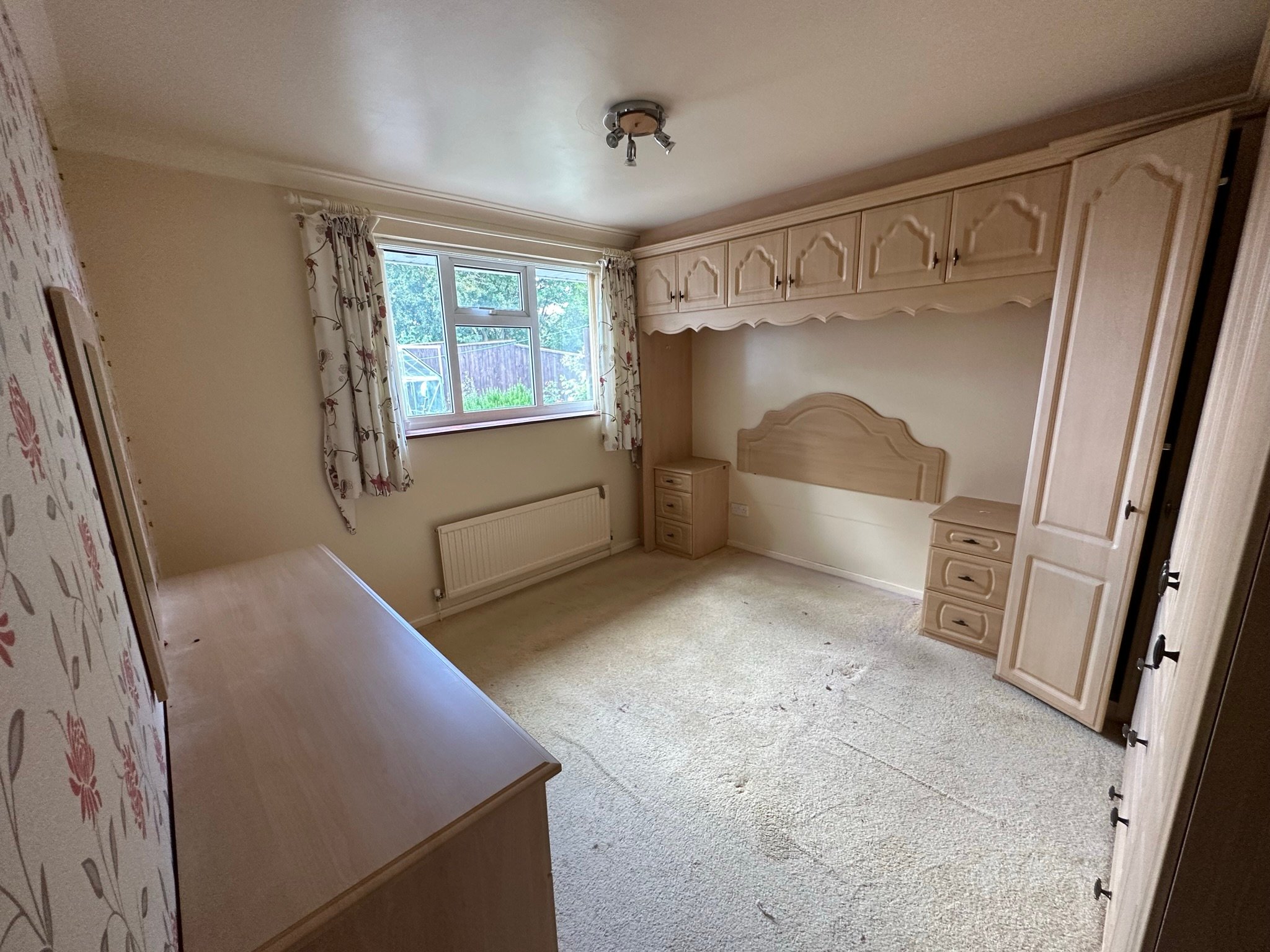2 bedroom property for sale in Road, Cleethorpes, DN35 0TA