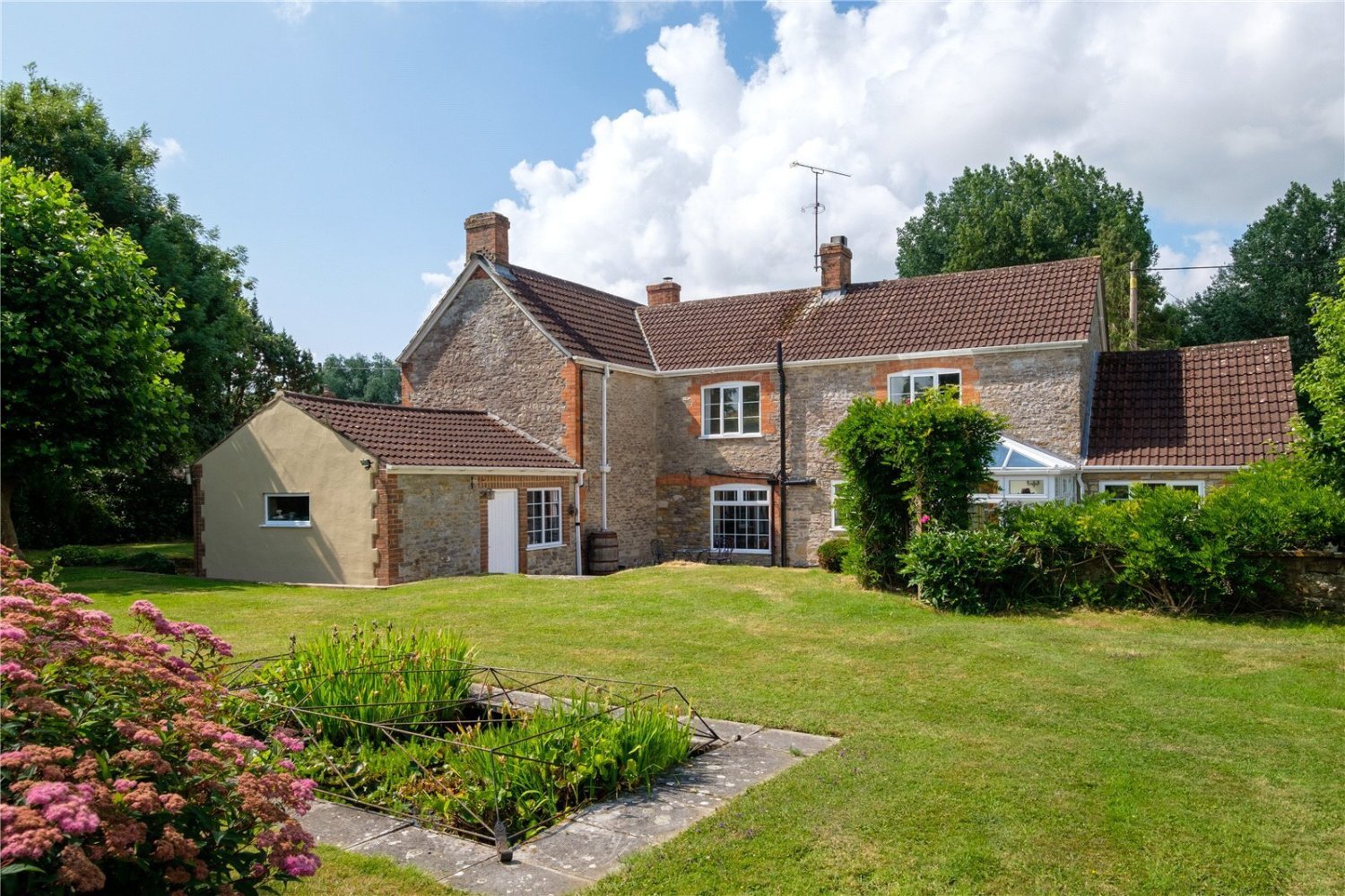 JacksonStops 4 bedroom property for sale in Stowell, Sherborne