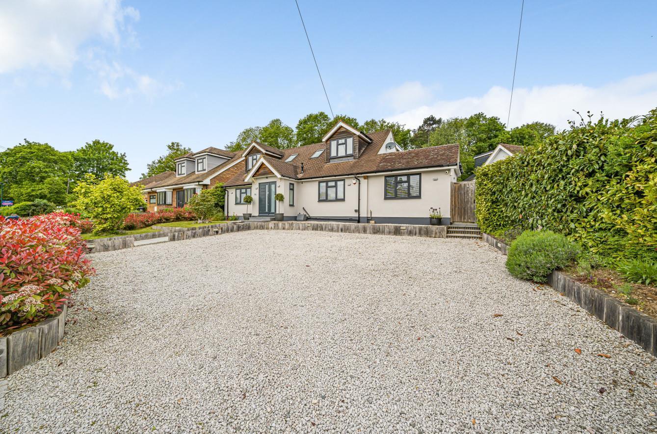 4 bedroom property for sale in Tilehouse Way, Denham £1,150,000