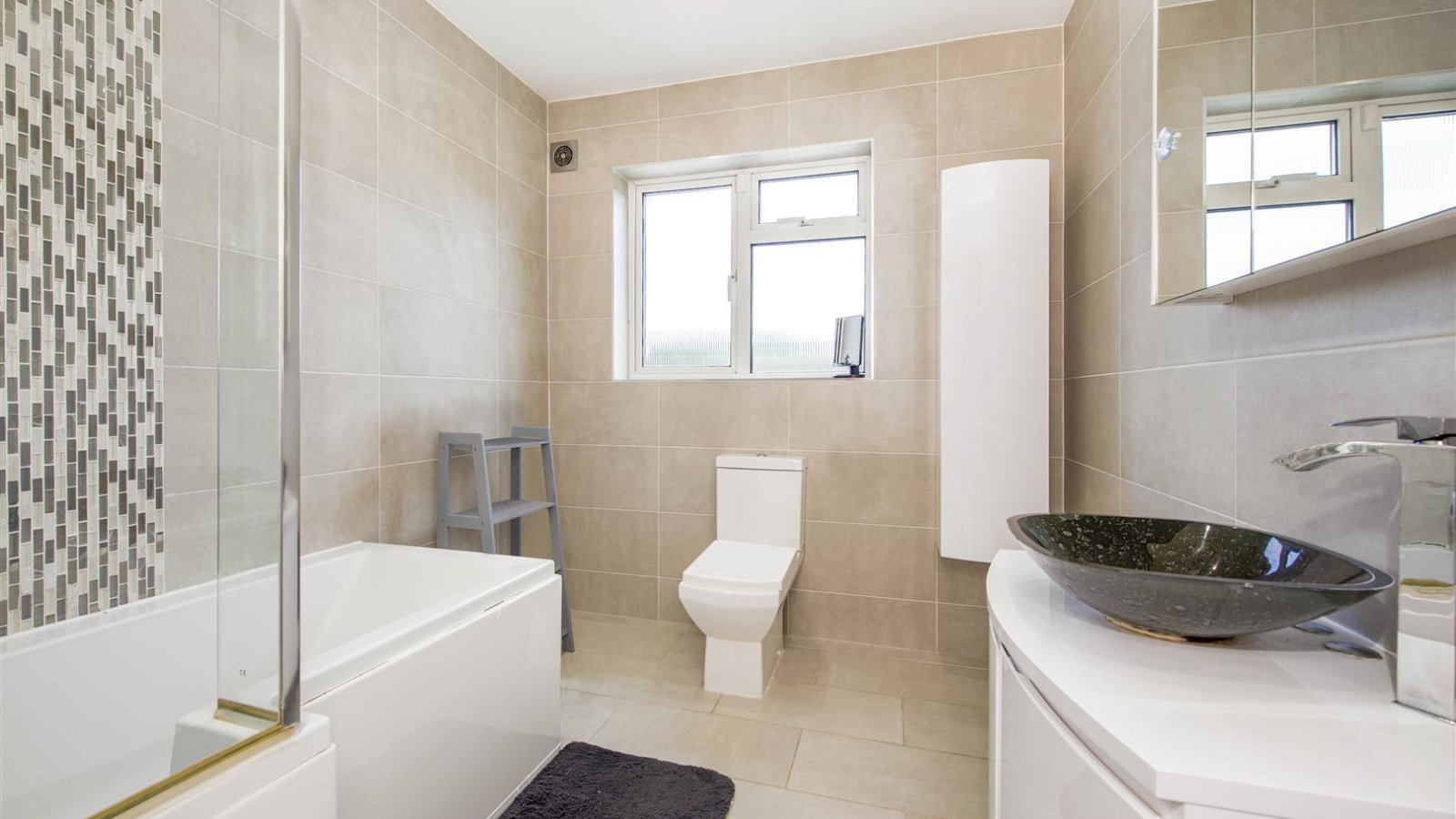 3 bedroom property for sale in Thorney Mill Road, Iver £625,000