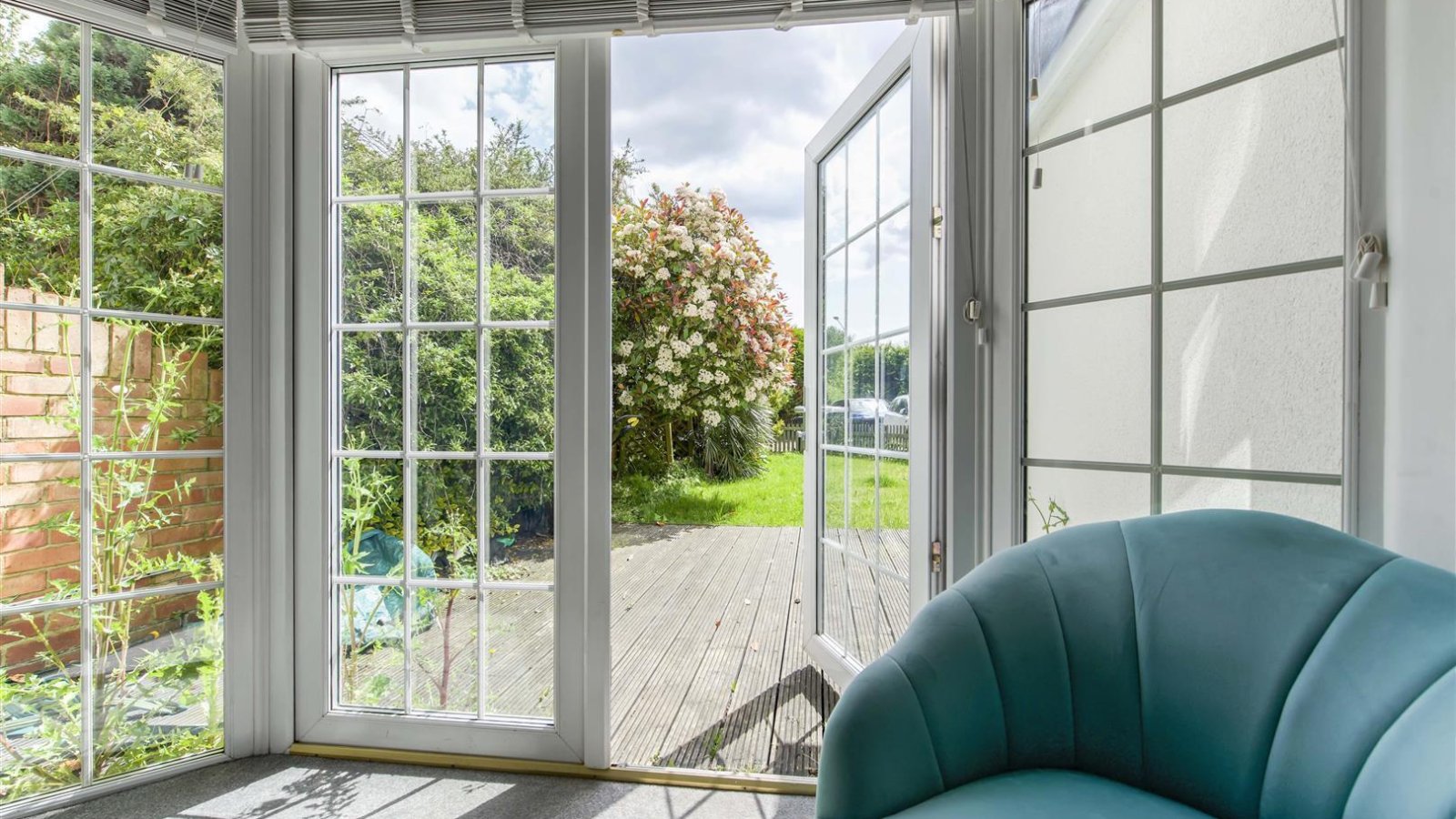 3 bedroom property for sale in Thorney Mill Road, Iver £625,000