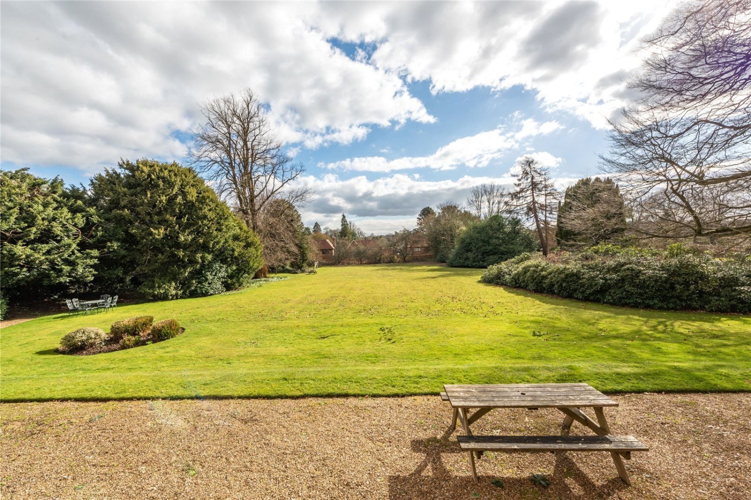 JacksonStops 3 bedroom property for sale in Old Reigate Road