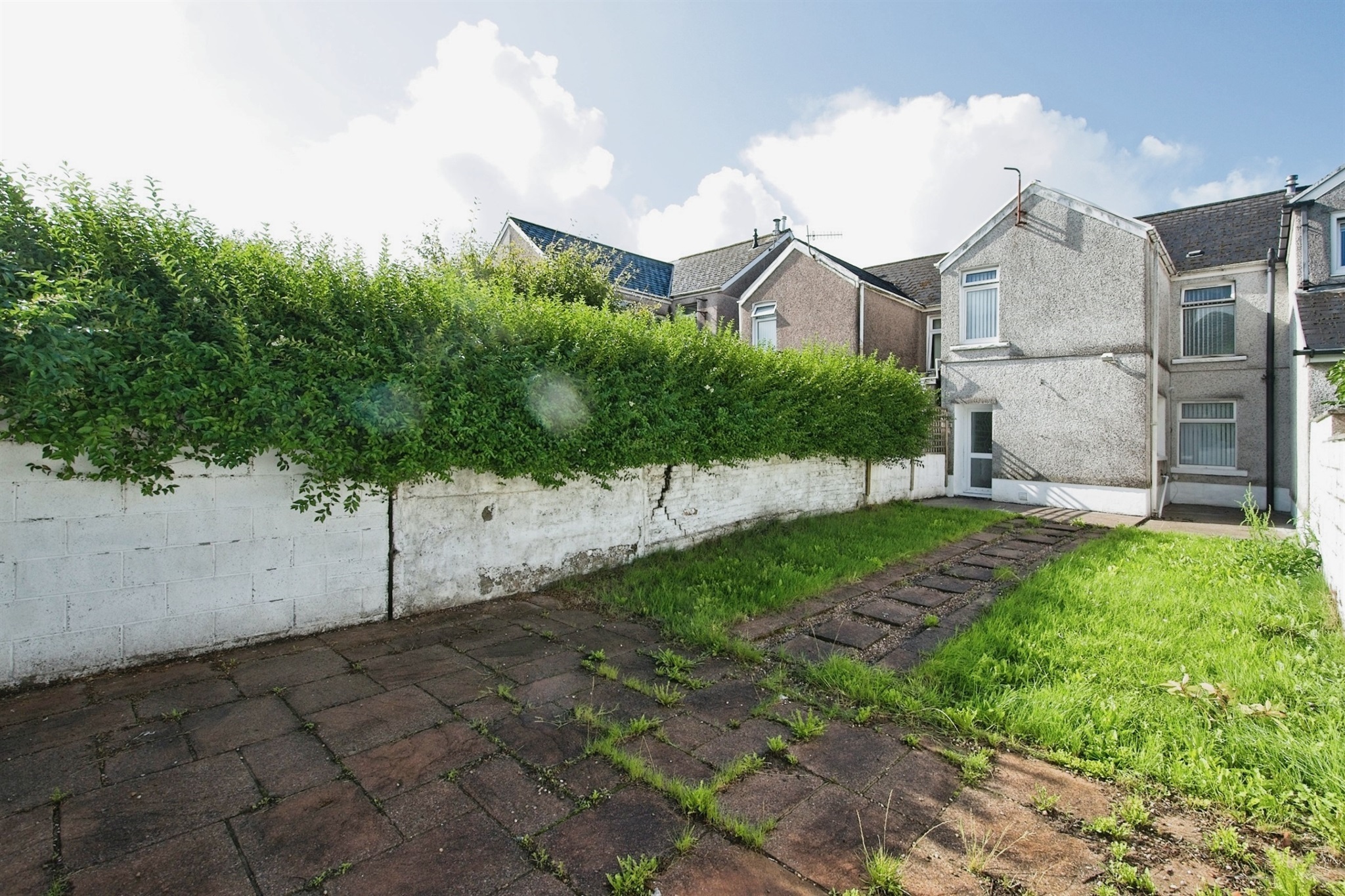 Peter Alan Estate Agents in Maesteg Sell, Buy, Mortgages, Let or Rent