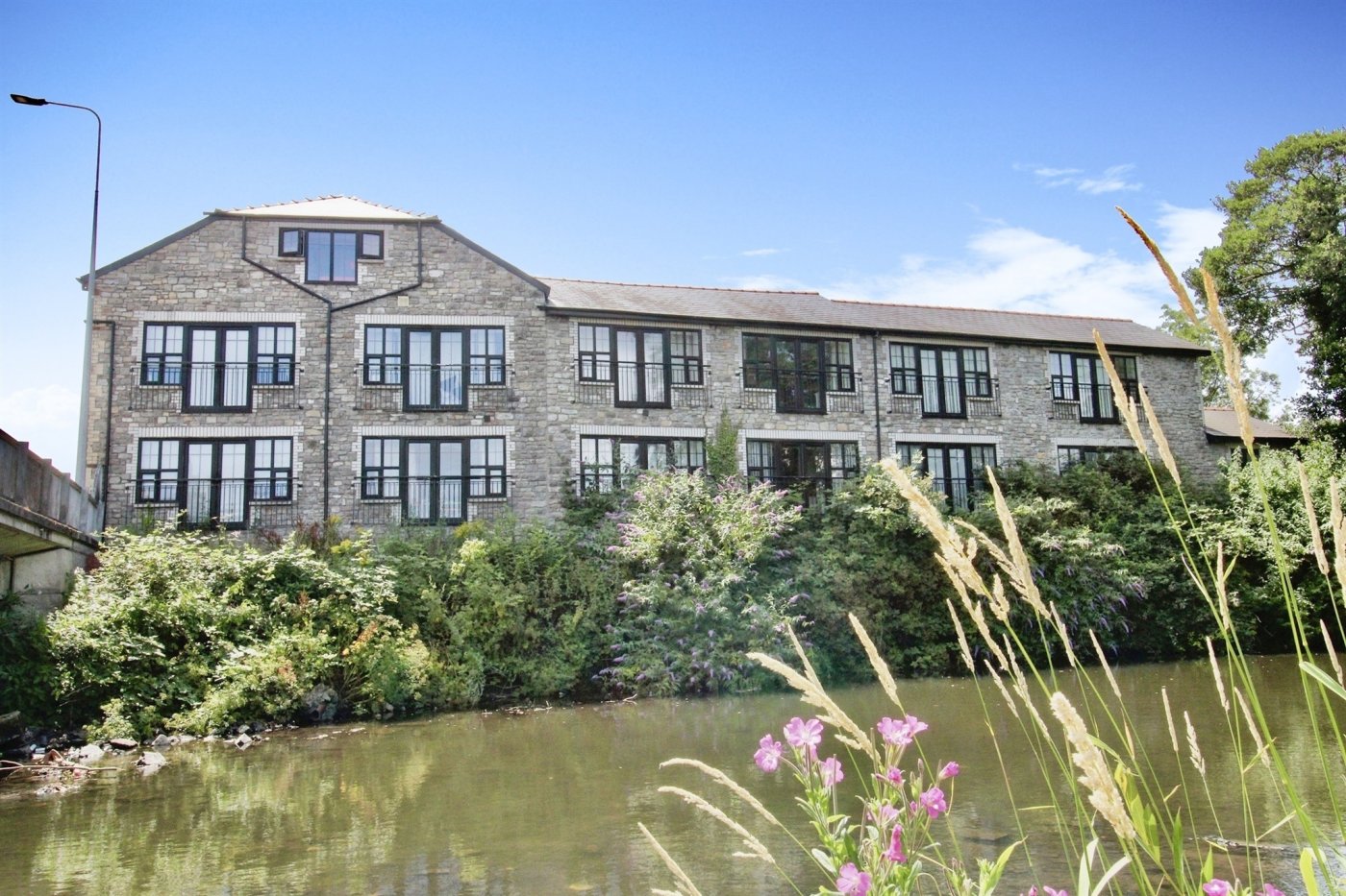 1 bedroom property for sale in Cowbridge Road West, Cardiff Offers