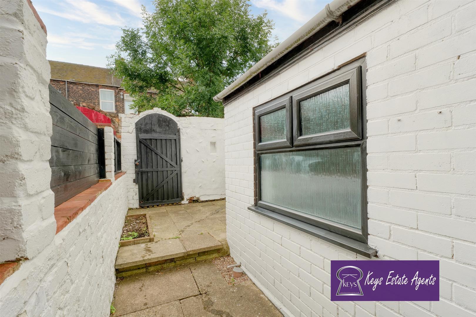 2 bedroom property for sale in Sandon Street, Etruria, StokeOnTrent