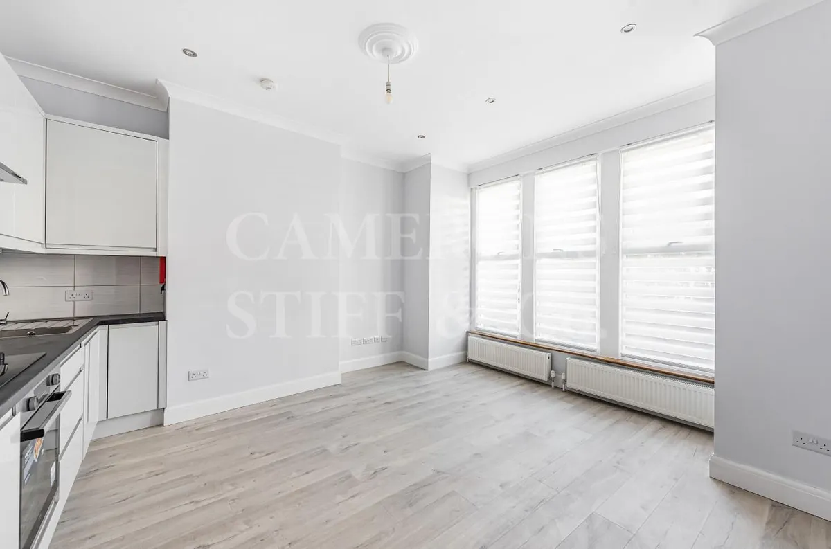Oaklands Road, Cricklewood, NW2