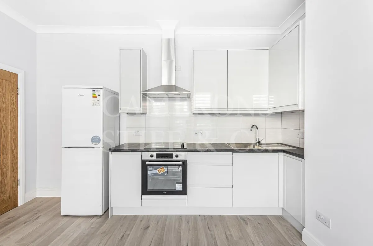Oaklands Road, Cricklewood, NW2