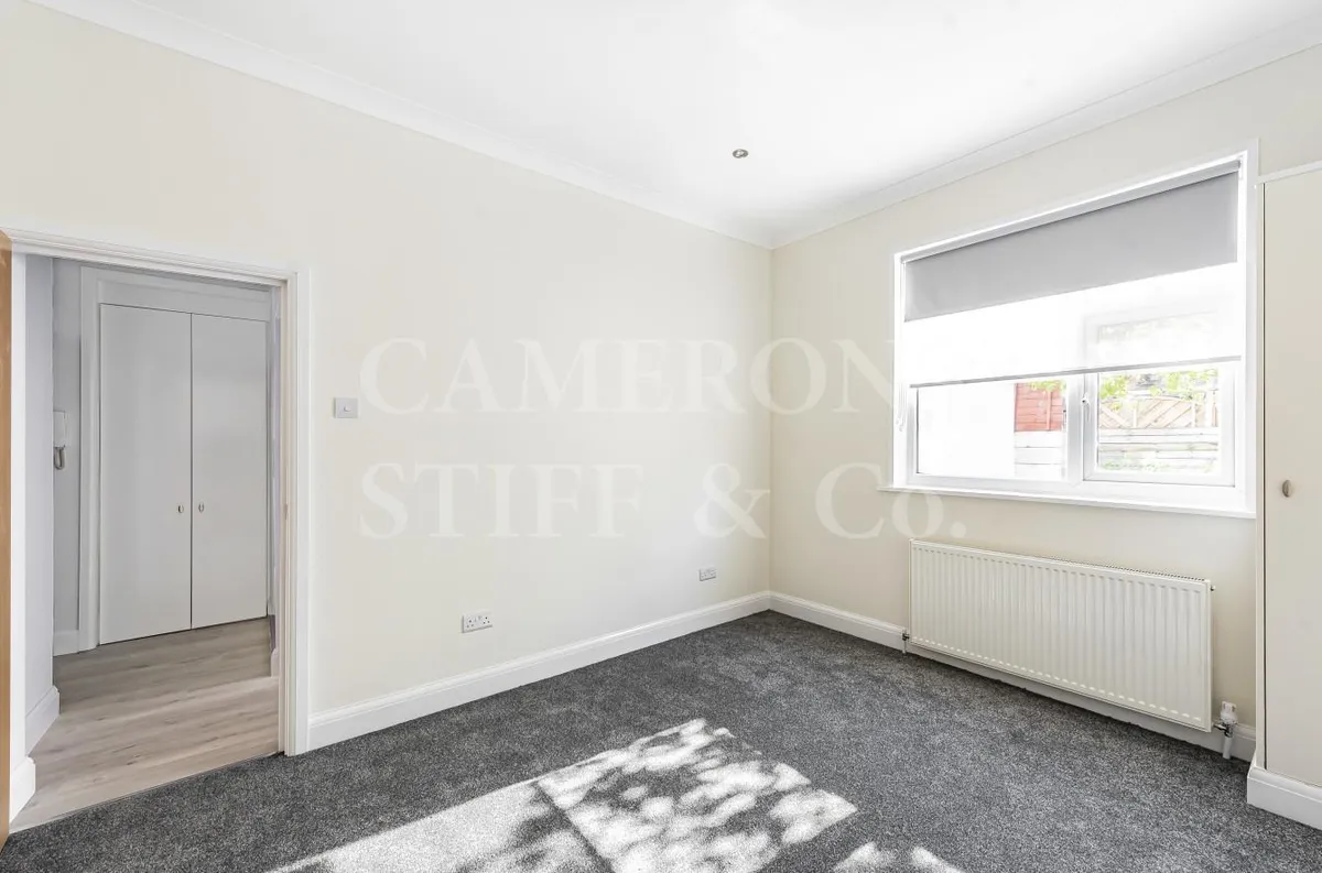 Oaklands Road, Cricklewood, NW2