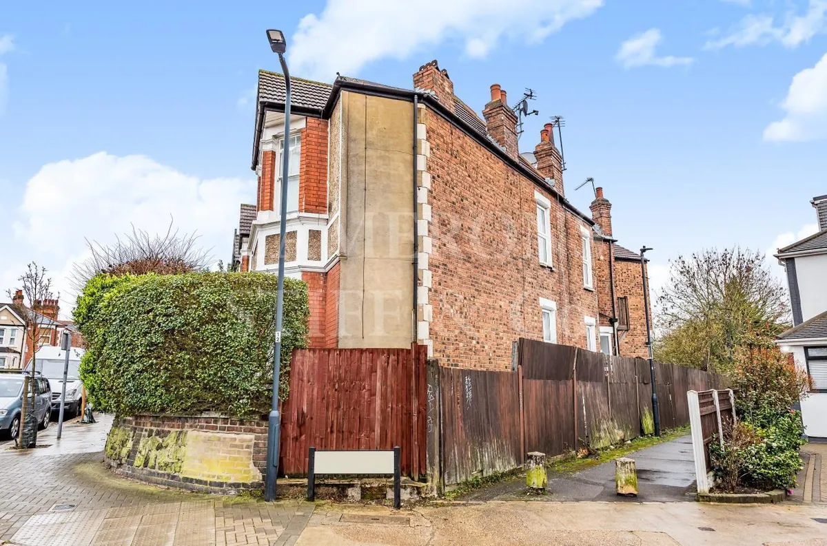 Riffel Road, London, NW2