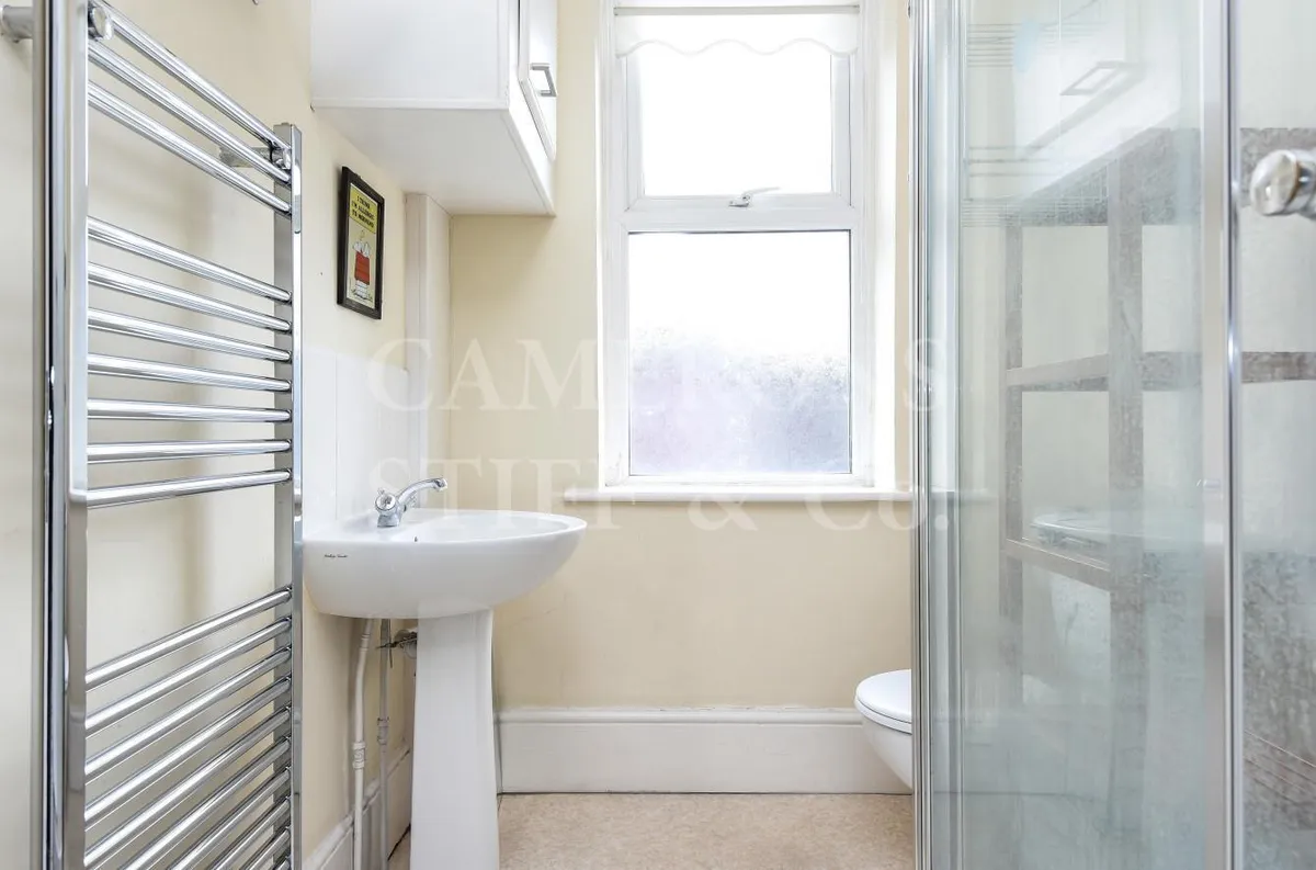 Walm Lane, London NW2