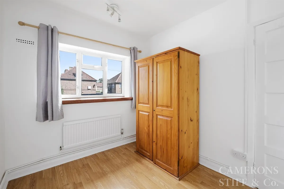 Marnham Avenue, London