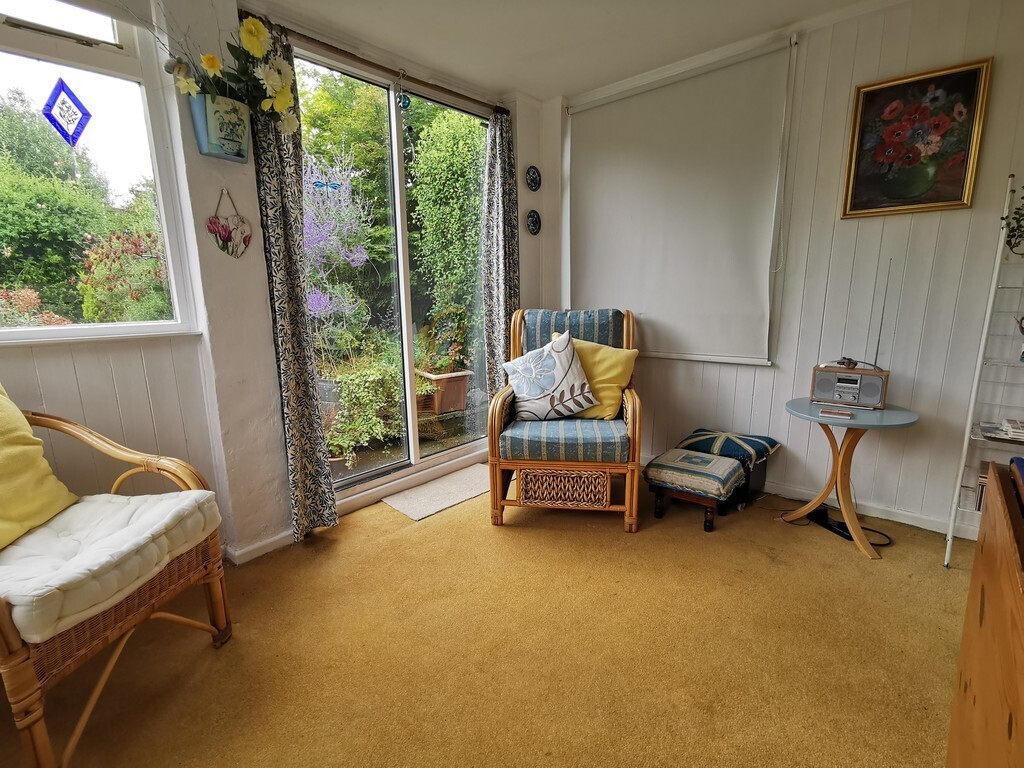 2 bedroom property for sale in Highland Drive, Worlingham, Beccles