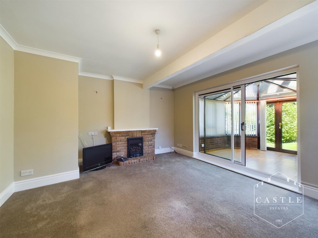 4 bedroom property for sale in Dunton Road, Broughton Astley, Leicester