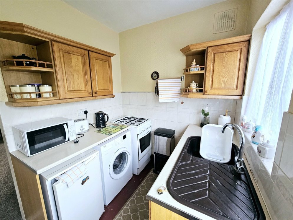 3 bedroom property for sale in Greatfield Road, Kidderminster