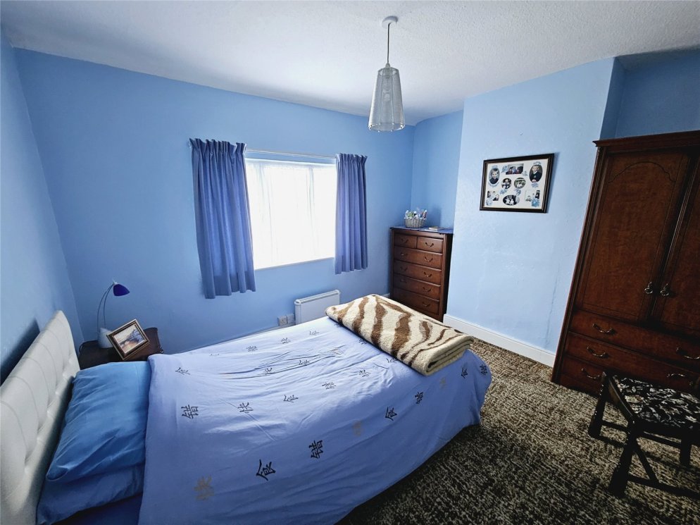 3 bedroom property for sale in Greatfield Road, Kidderminster