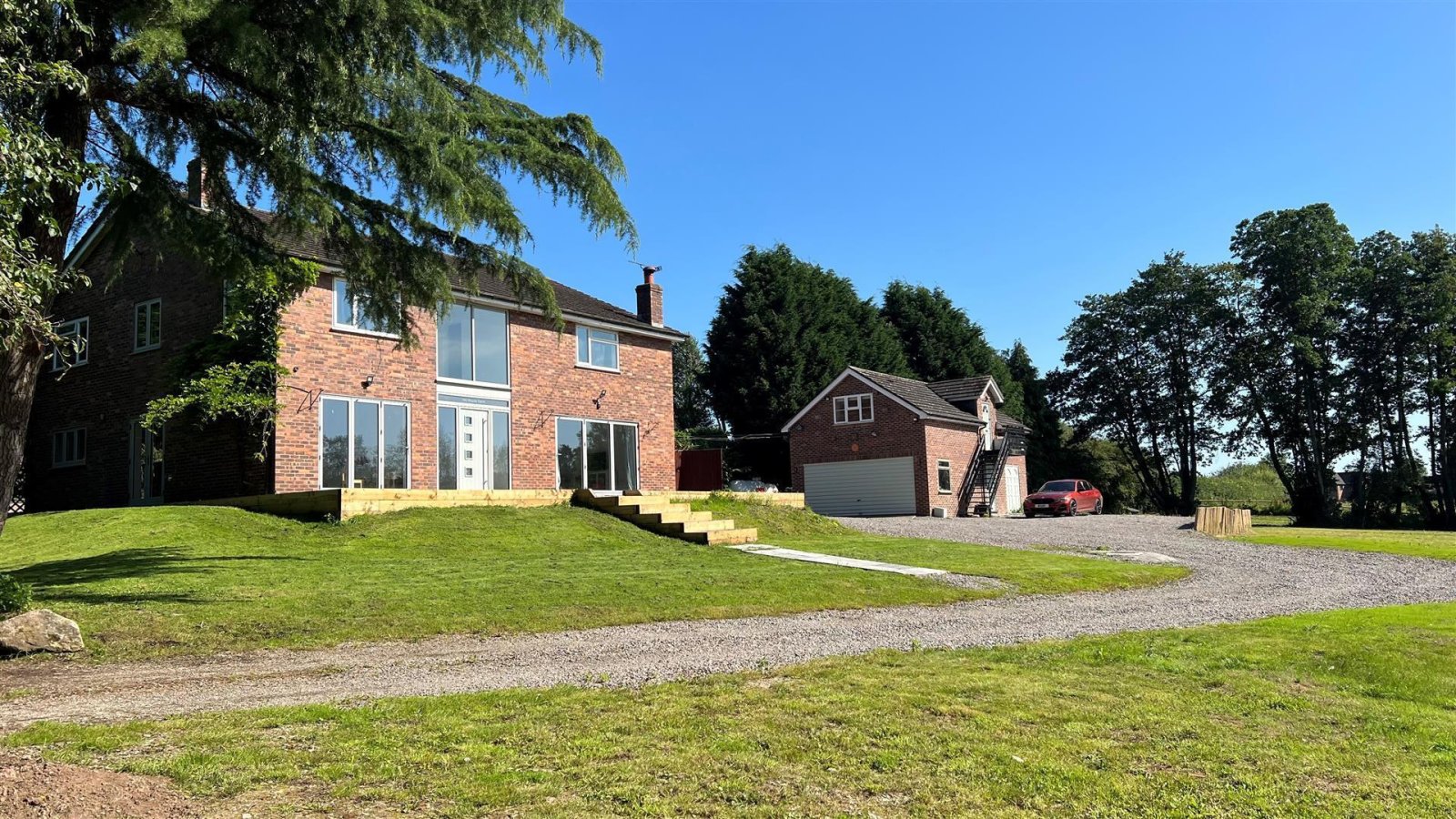 5 bedroom property for sale in Plant Lane, Moss Bridge, Moston