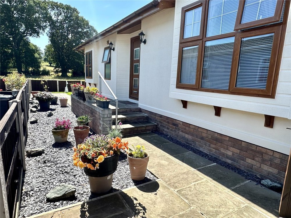 2 bedroom property for sale in Forden, Welshpool, Powys, SY21 Offers