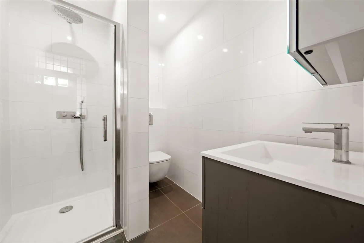 The Avenue, London, NW6