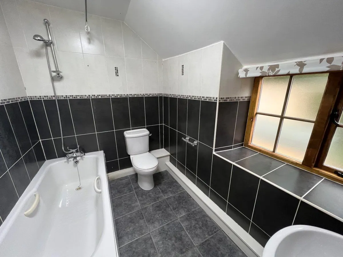 GALE COTTAGE, WALTHAM ON THE WOLDS, MELTON MOWBRAY