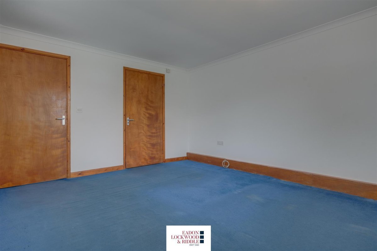 4 bedroom property for sale in Wordsworth Drive, Rotherham Guide