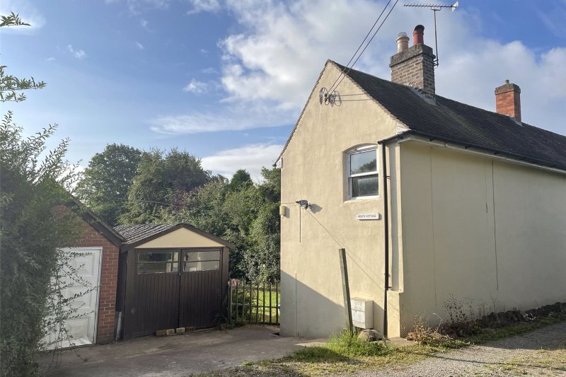 2 bedroom property for sale in Oldbury, Bridgnorth, Shropshire, WV16