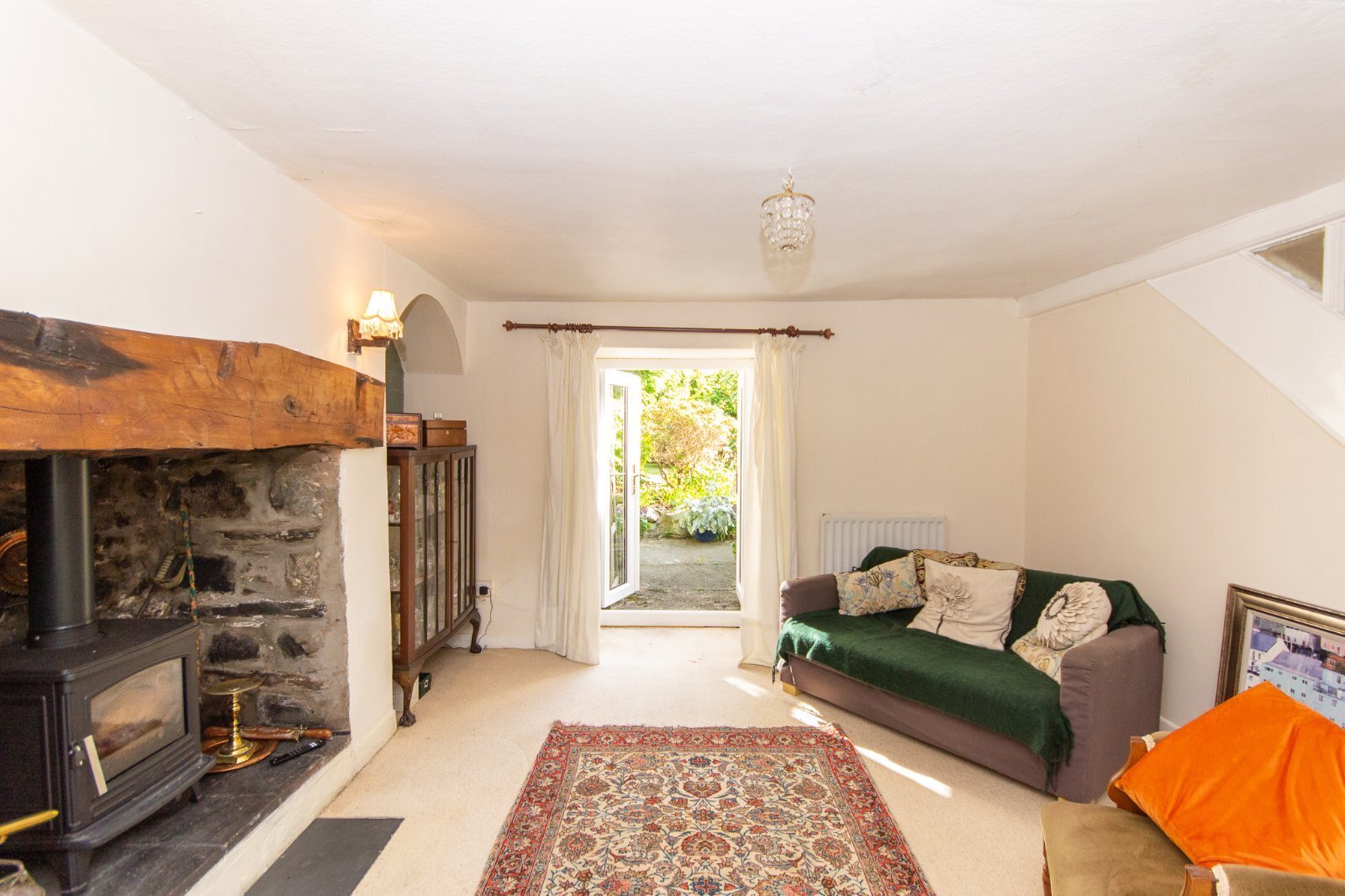 2 bedroom property for sale in Abergwyngregyn, Llanfairfechan, Gwynedd