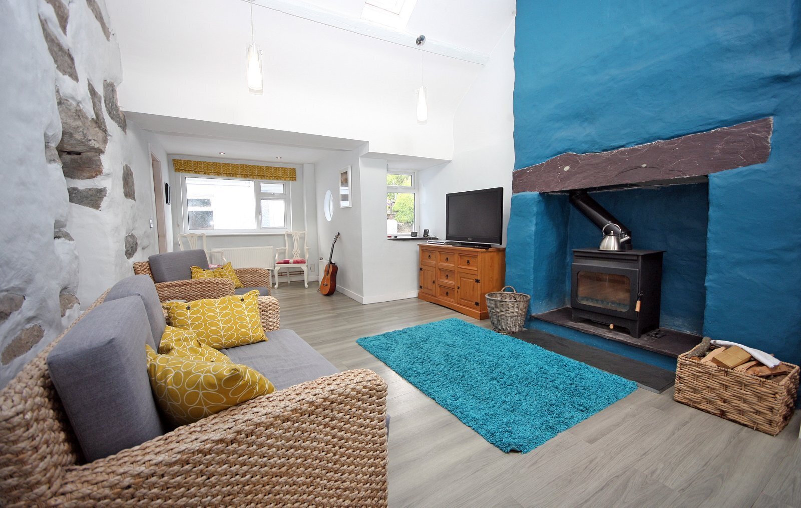 4 bedroom property for sale in Ty'n Y Fawnog, Dinorwic, Caernarfon