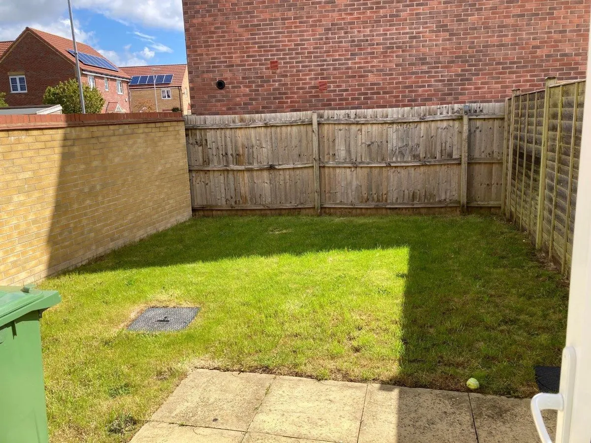 CORNFLOWER CRESCENT, BARLEYTHORPE, OAKHAM