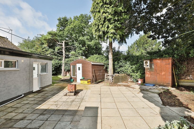 Oaks Drive, Swaffham 4 bedroom detached bungalow William H Brown