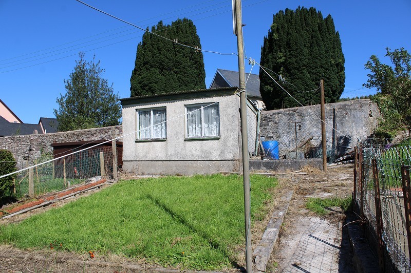3 bedroom property for sale in Brynawelon, Trecastle, Brecon, Powys