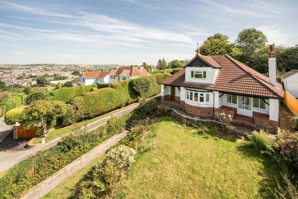 Stags 4 bedroom property for sale in Old Sticklepath Hill