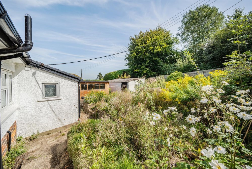 Stags 4 bedroom property for sale in Old Sticklepath Hill