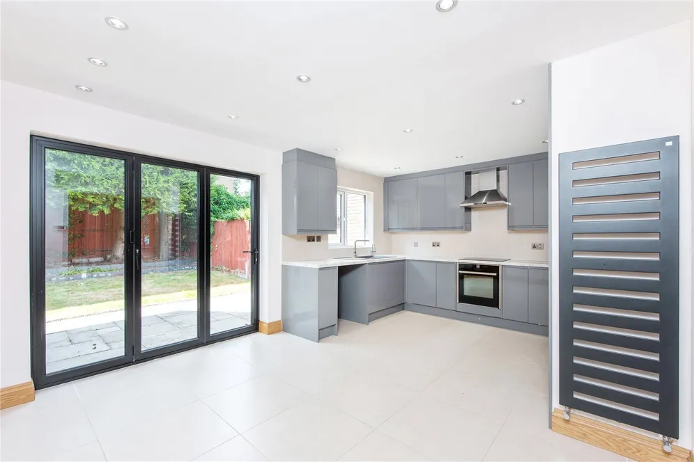Talman Grove, STANMORE, HA7 photo 4