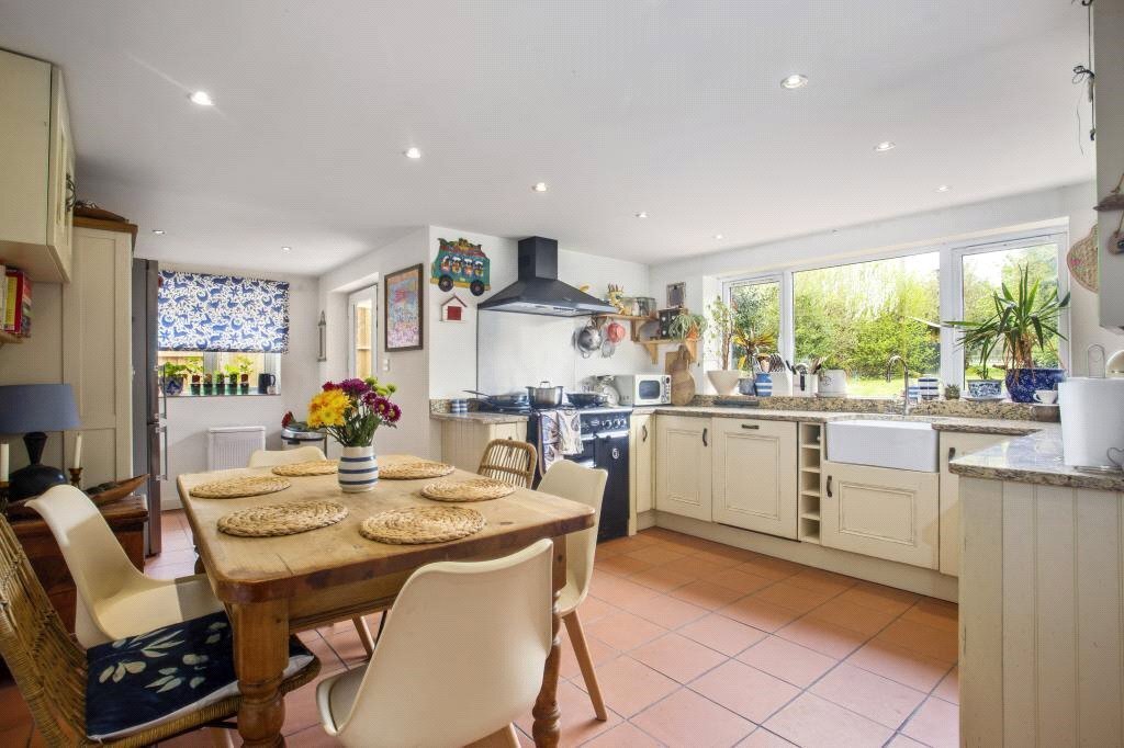 3 bedroom property for sale in West End, Sherborne St John, RG24 Guide price £535,000