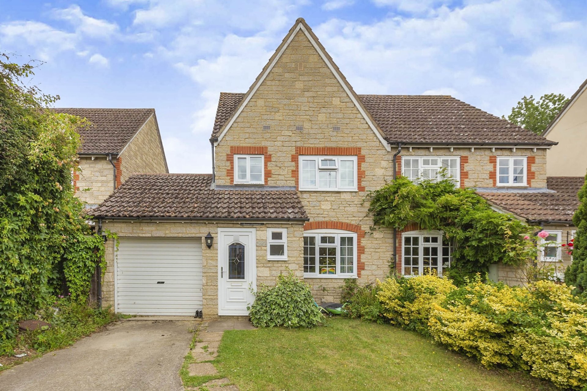 Properties for sale from Abingdon branch, Connells.