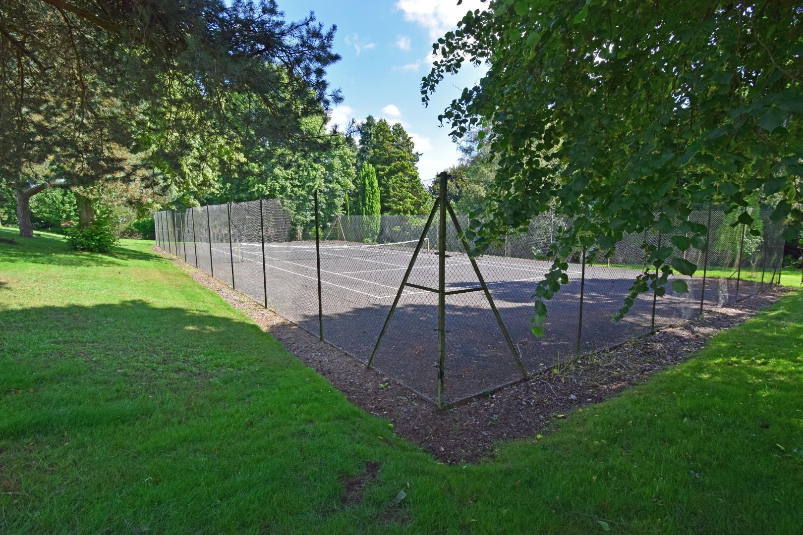 2 bedroom property for sale in 45 Romsley Hill Grange, Farley Lane