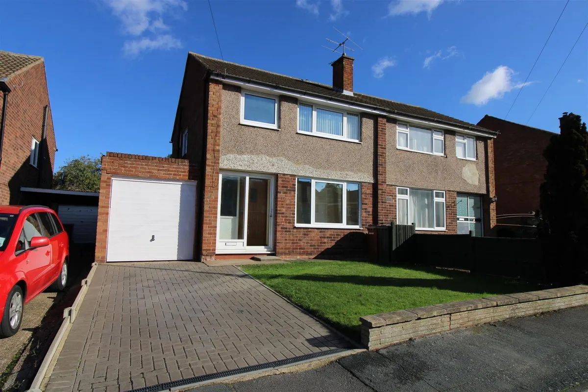 HUNTERS ROAD, MELTON MOWBRAY