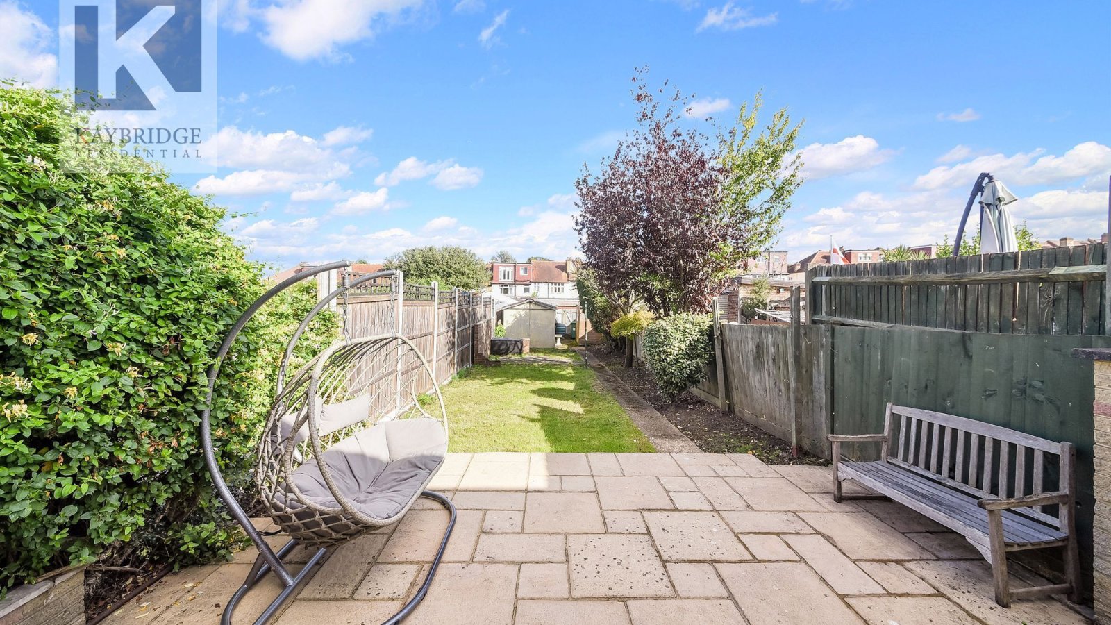 4 bedroom property for sale in Stoneleigh Avenue, Worcester Park, KT4