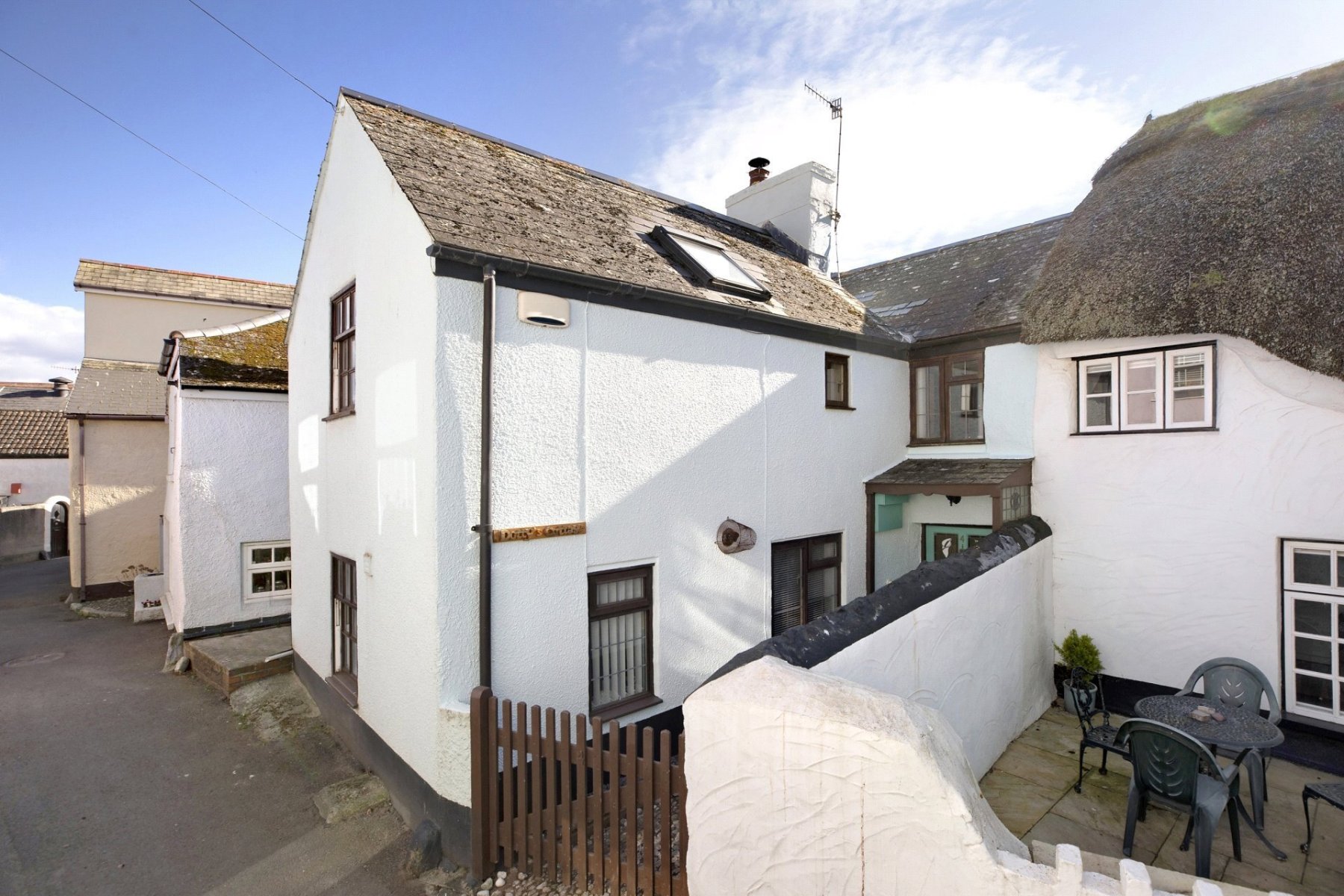3 bedroom property for sale in Middle Street, Shaldon, Devon, TQ14 £