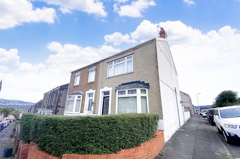 3 bedroom property for sale in Crown Street, Morriston, Swansea, City