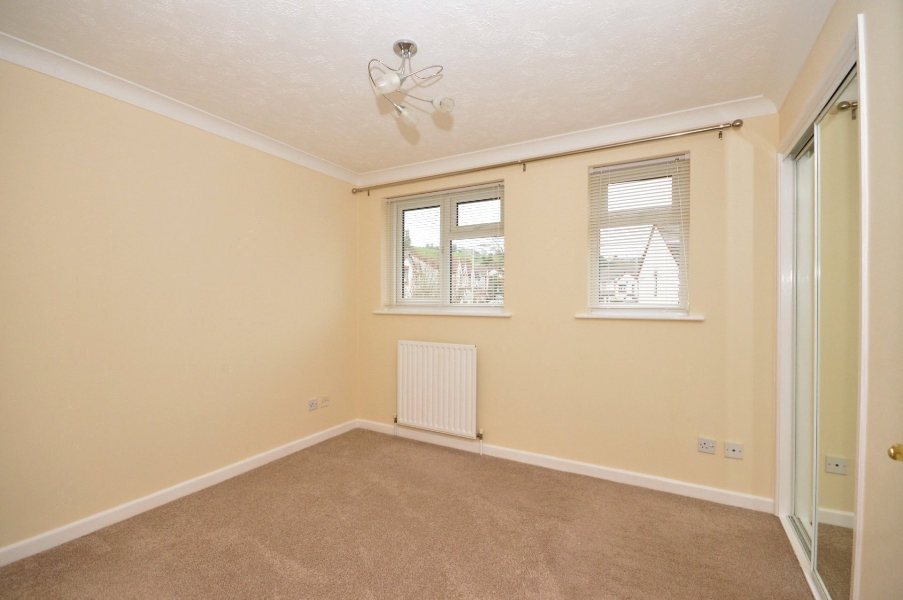 2 bedroom property to let in Churchfields Drive, Bovey Tracey, Newton