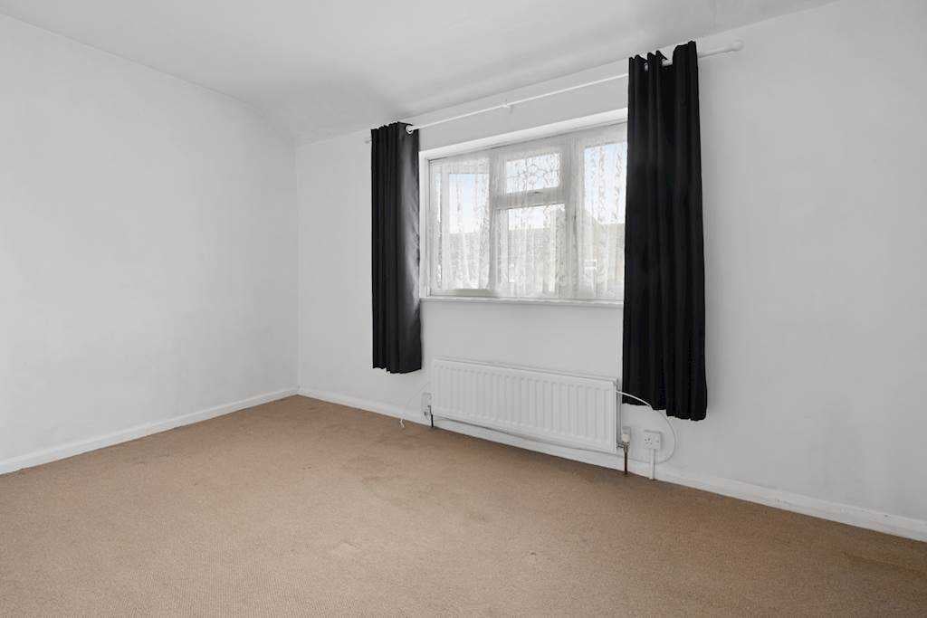 2 bedroom property for sale in Downing Road, Dagenham, Essex Guide