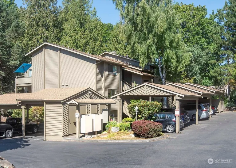134 SW 116th St, Seattle, WA 98146