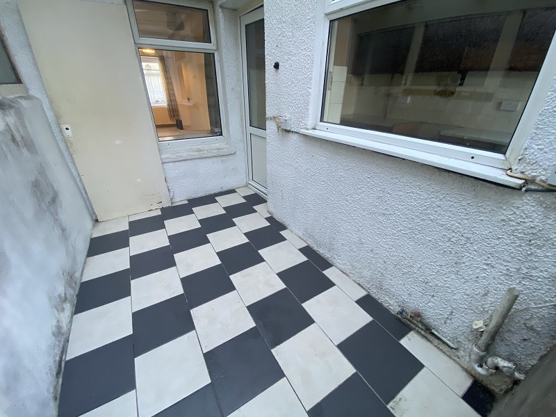 2 bedroom property for sale in Nixon Terrace, Morriston, Swansea, City