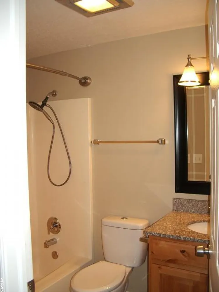 1085 E 425 N, Ogden, UT 84404