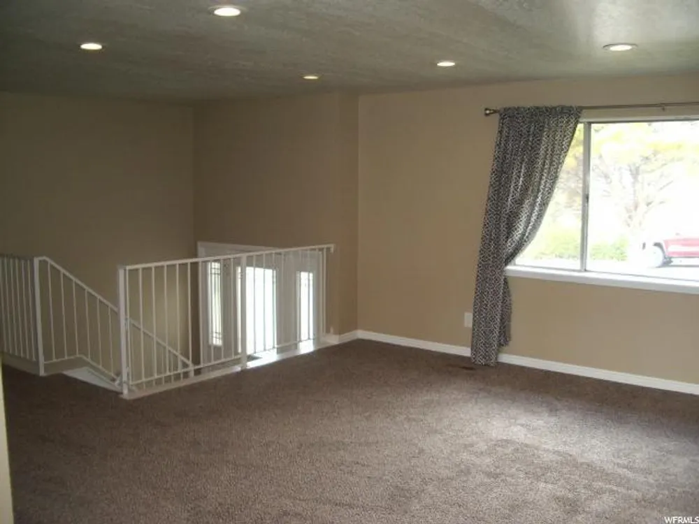 1085 E 425 N, Ogden, UT 84404