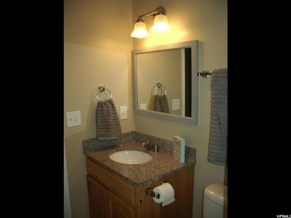1085 E 425 N, Ogden, UT 84404