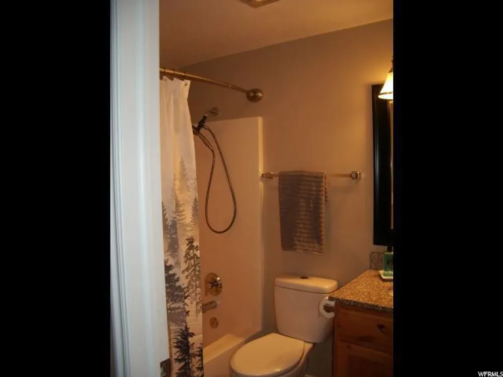 1085 E 425 N, Ogden, UT 84404