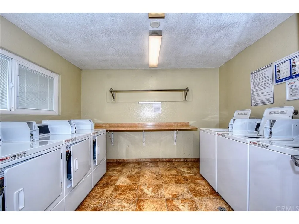 762 W Lambert Rd, La Habra, CA 90631